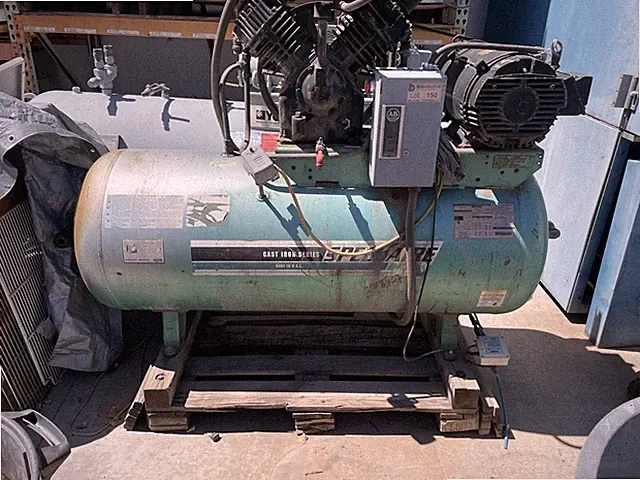 Speedaire 4B25QA air compressor, 120 gallon tank Cast Iron Series